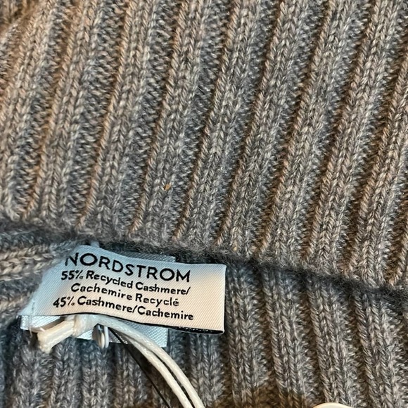 Nordstrom Cashmere Blend Gray Beanie New - Picture 2 of 2
